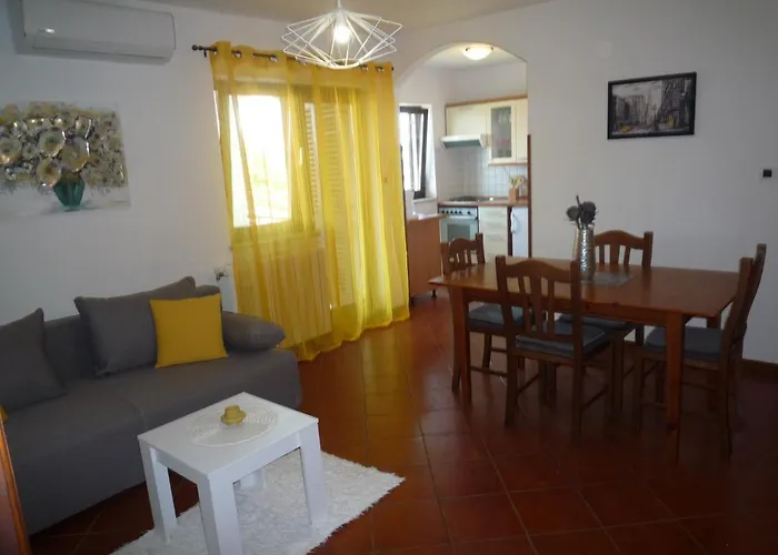Apartment Tina Porec