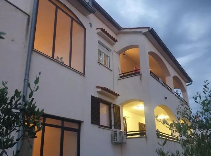 Tina Apartment Porec